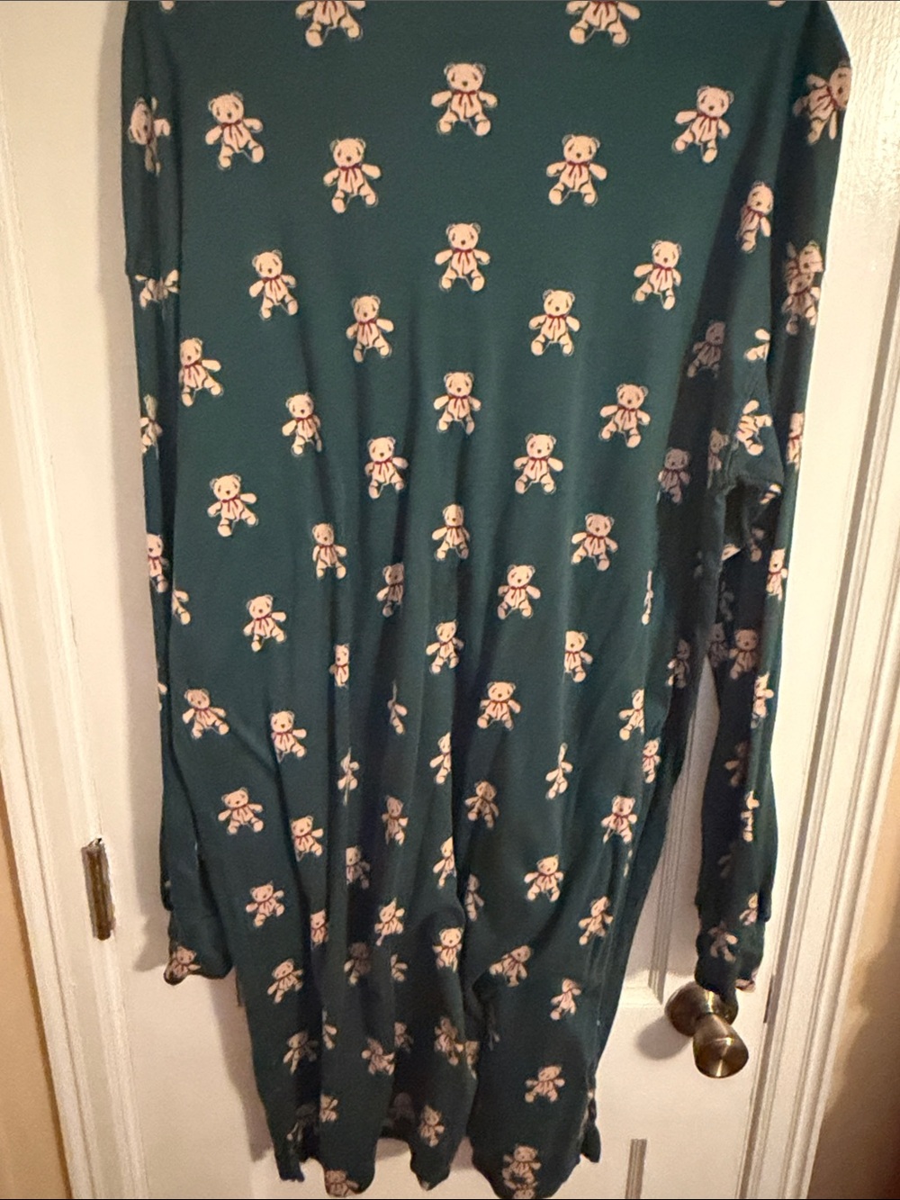 Vera Bradley Teal Green Top with Tan Teddy Print - Picture 4 of 4